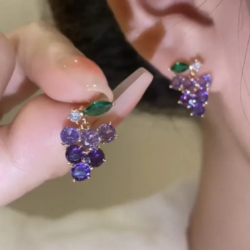 New Exquisite Purple Zircon Grape Stud Earrings for Women Cute and Fashionable Daily Accessories Party Jewelry Birthday Gifts